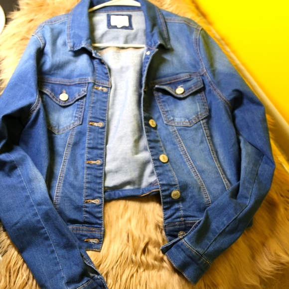 Jacket - Picture 1 of 1